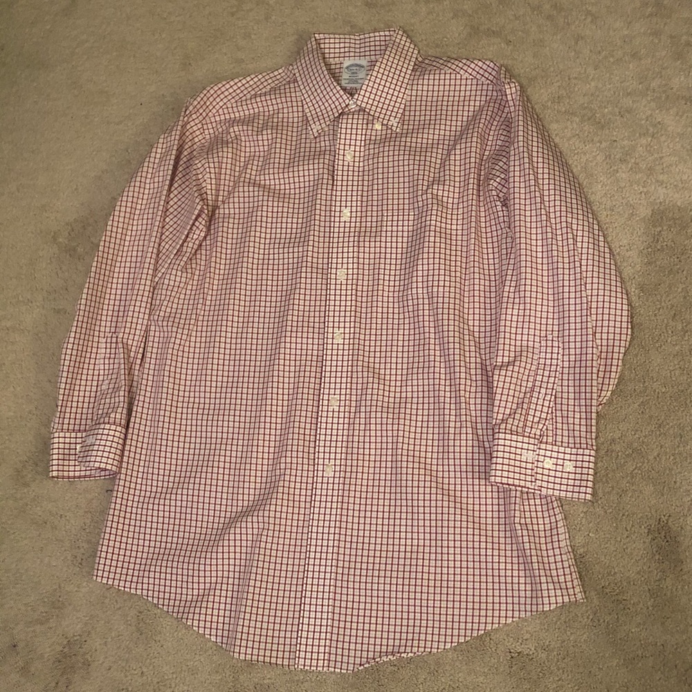 Men’s Brooks Brothers button down shirt
